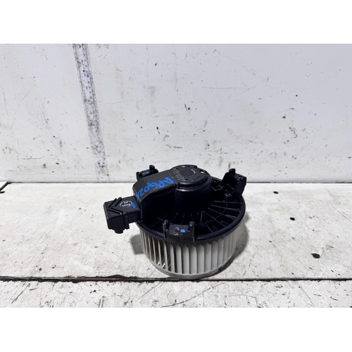 Toyota Corolla Heater Fan Motor ZRE172 12/2013-06/2019
