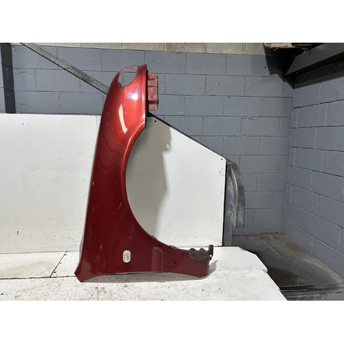 Toyota Corolla Right Guard AE112 10/1999-11/2001