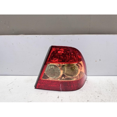 Toyota Corolla Right Tail Light ZZE122 04/2004-06/2007