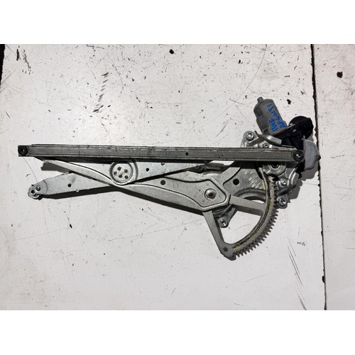 Toyota Kluger Right Front Door Window Regulator GSU45 08/2007-02/2014