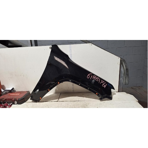 Jeep Grand Cherokee Right Front Guard WK 04/2013-02/2022