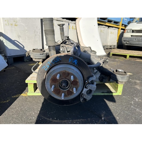 Jeep Grand Cherokee Right Rear Hub Assembly WK 10/2010-09/2016