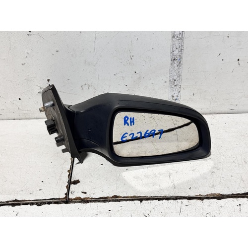 Holden Astra Right Door Mirror AH 10/2004-08/2009