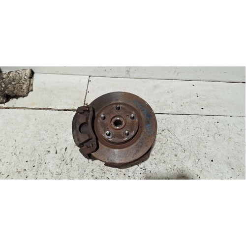 Toyota RAV4 Left Front Hub Assembly GSA33 08/2007-11/2012