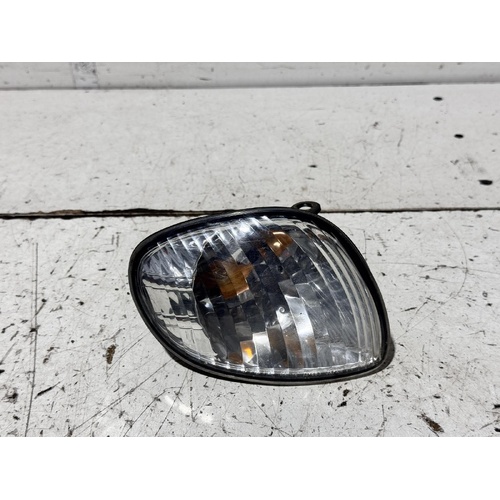 Toyota Corolla Right Corner Light AE112 11/1999-11/2001