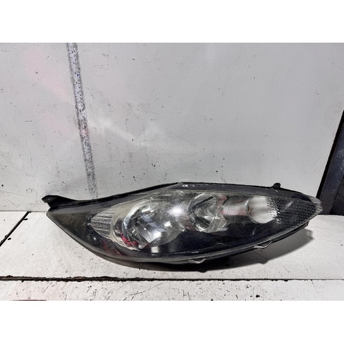 Ford Fiesta Right Head Light WS 07/2008-10/2010
