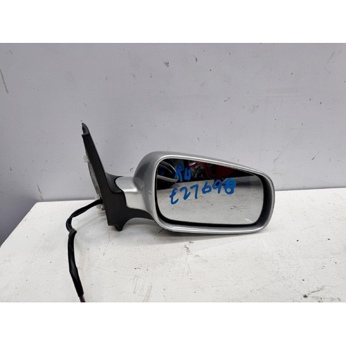 Volkswagen Golf Right Door Mirror A4 09/1998-06/2004
