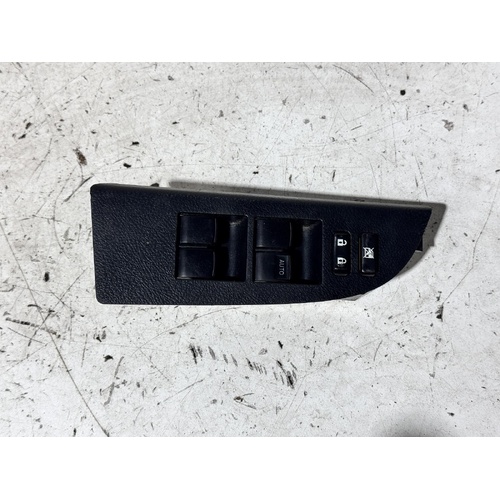 Toyota Kluger Power Window MASTER Switch GSU40 05/2007-02/2014