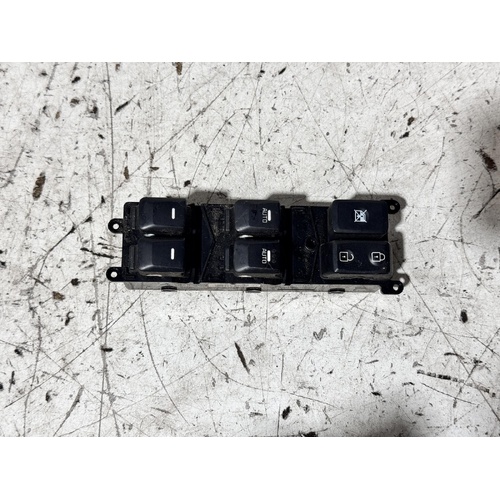 KIA Cerato Power Window MASTER Switch YD 04/2013-05/2018