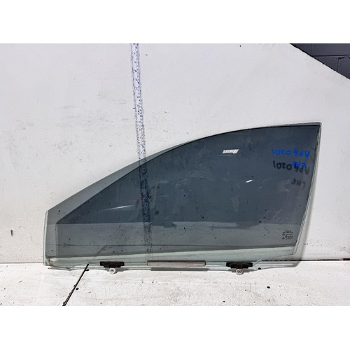 Toyota Corolla Left Front Door Window Glass ZRE172 12/2013-06/2019