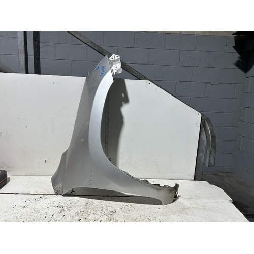 Toyota RAV4 Right Guard GSA33 10/2008-11/2012