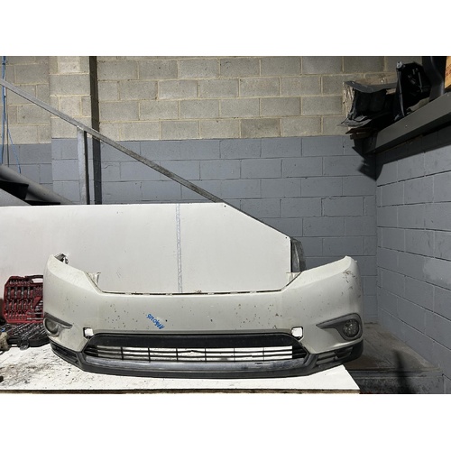 Toyota Kluger Front Bumper GSU45 07/2010-02/2014