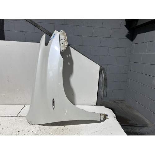 Toyota Kluger Right Guard GSU45 07/2010-02/2014