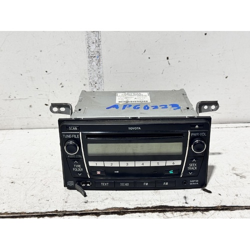 Toyota Hiace Stereo Head Unit TRH201 01/2005-04/2019