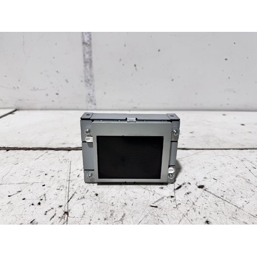 Toyota Kluger Reverse Camera Display Unit GSU45 05/2007-02/2014
