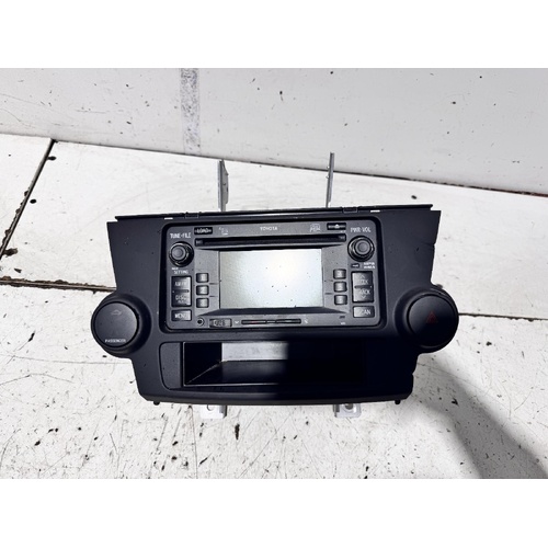 Toyota Kluger Stereo Head Unit GSU45 05/2007-02/2014