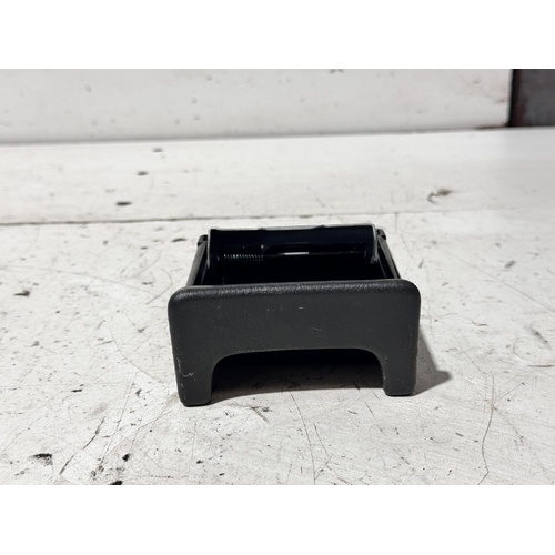 Toyota RAV4 Ashtray ACA23 07/2000-10/2005