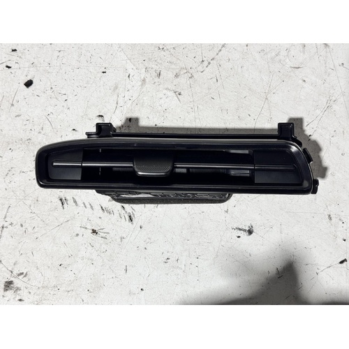 Hyundai I30 Right Dash Vent CN7 10/2020-12/2023