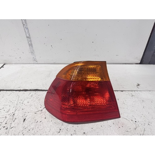 BMW 3 Series Left Tail Light E46 09/1998-09/2001