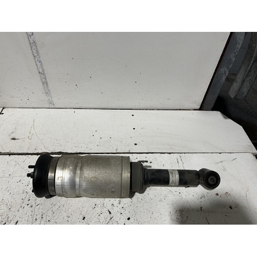 Land Rover Discovery Left Front Strut L319 03/2005-09/2009