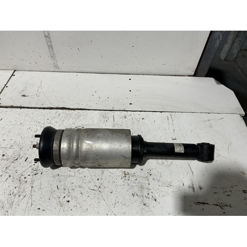 Land Rover Discovery Right Front Strut L319 03/2005-09/2009