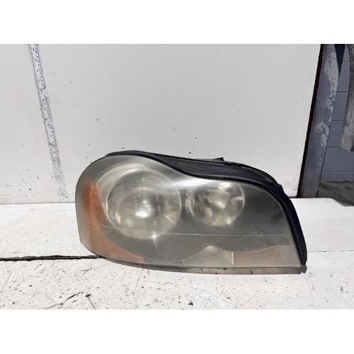 Volvo XC90 Right Head Light 07/2003-12/2014