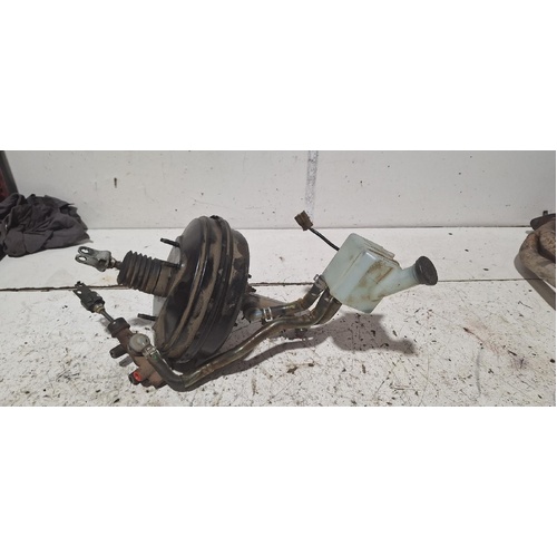 Toyota Hiace Brake Booster RZH113 10/1989-12/2004