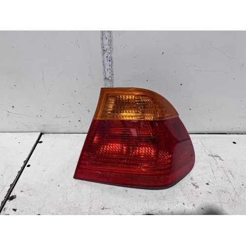 BMW 3 Series Right Tail Light E46 09/1998-09/2001