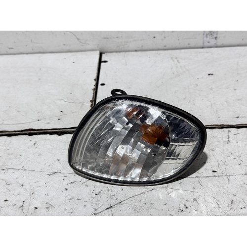 Toyota Corolla Left Corner Light AE112 10/1999-11/2001
