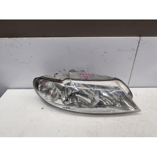 Holden Commodore Right Head Light VX 10/2000-09/2002