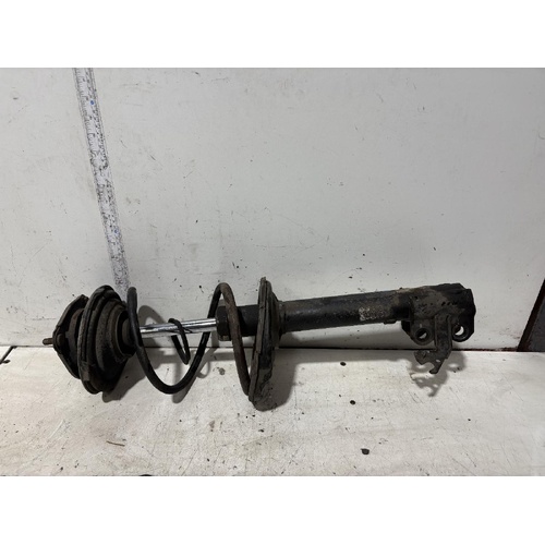 Toyota RAV4 Right Front Strut SXA10 07/1994-06/2000