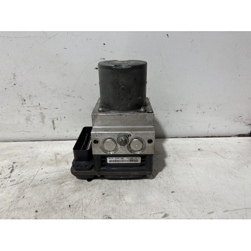Merecedes E Class ABS Pump / Module W212 E63 09/2009-06/2016