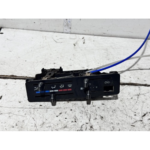 Toyota RAV4 Heater Controls SXA10 07/1994-06/2000