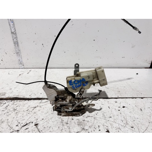 Toyota Echo Right Front Door Lock Mechanism NCP10 10/1999-09/2005