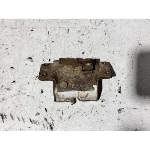 Holden Commodore Tailgate Lock Mechanism VH 10/1981-03/1986