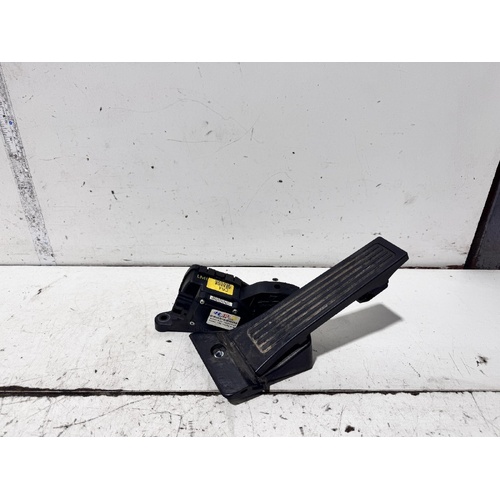 KIA Sportage Accelerator Pedal SL 05/2010-10/2015
