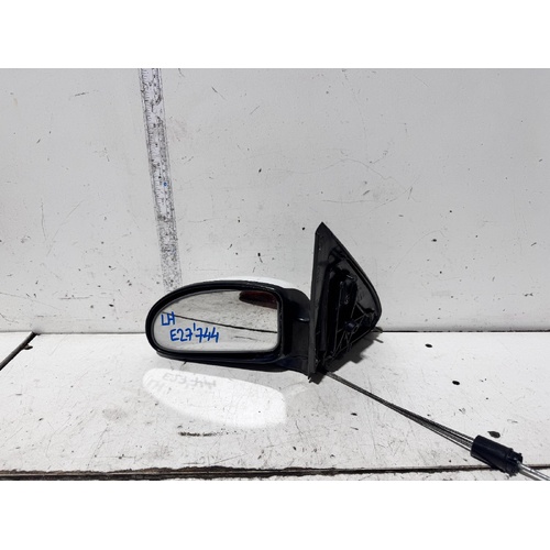 Ford Focus Left Door Mirror LR 01/2001-06/2005