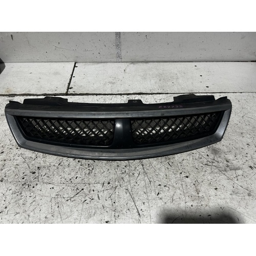 Holden Commodore Grille VX 08/2001-09/2002