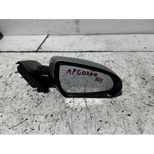 Hyundai i30 Right Door Mirror PD 03/2017-12/2023