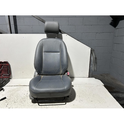 Toyota Hilux Right Front Seat TGN16 03/2005-06/2011