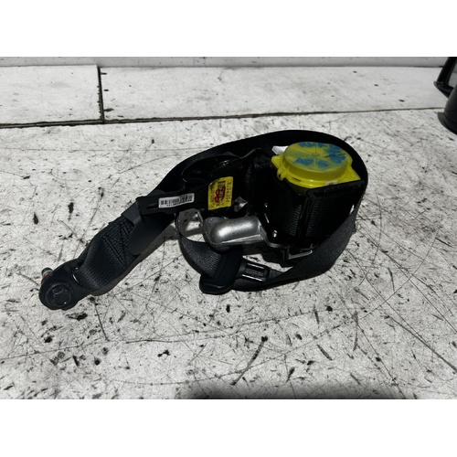 Hyundai i30 Right Front Seatbelt PD 03/2017-12/2023