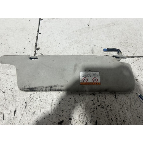 Toyota Estima Left Sun Visor ACR30 2000-2006
