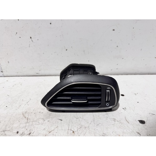 Hyundai I30 Right Dash Vent PD 03/2017-04/2018
