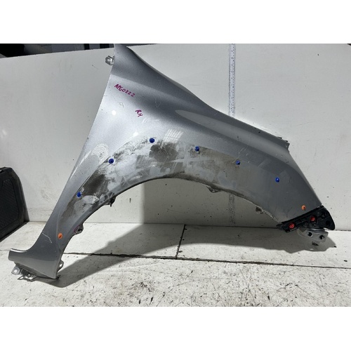 Toyota Hilux Right Guard GUN126 06/2015-2025