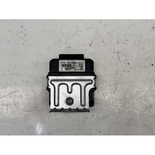 KIA Sportage 4WD Control Module SL 05/2010-10/2015