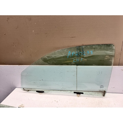 Toyota Hilux Left Front Door Window Glass TGN16 03/2005-08/2015