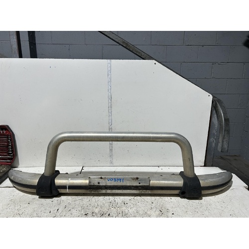 Toyota Hiace Nudge Bar TRH201 08/2010-03/2014
