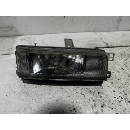 Toyota Corolla Right Head Light AE92 06/1989-08/1994