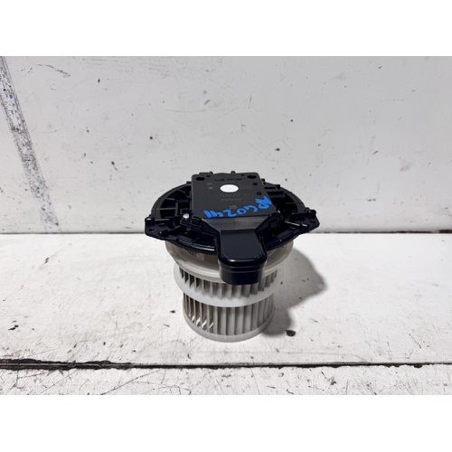 Toyota Corolla Heater Fan Motor MZEA12 07/2018-10/2019