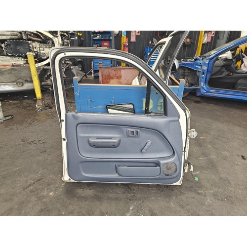 Toyota Hilux Left Front Window Regulator RZN149 09/1997-03/2005